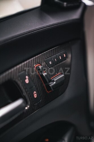 Mercedes CLS 63 AMG-5