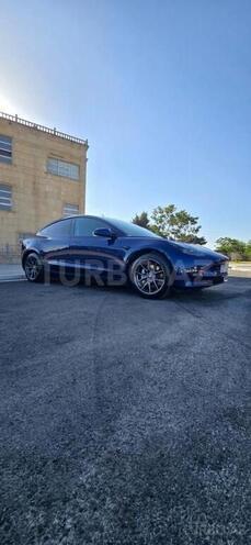 Tesla Model 3-3
