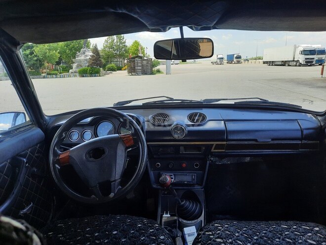 LADA (VAZ) 2106-15