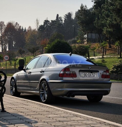 BMW 318-4
