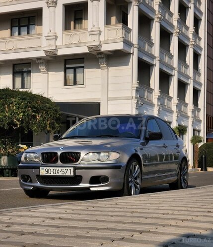 BMW 318-2