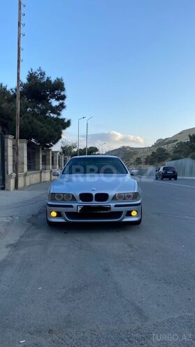 BMW 528-1