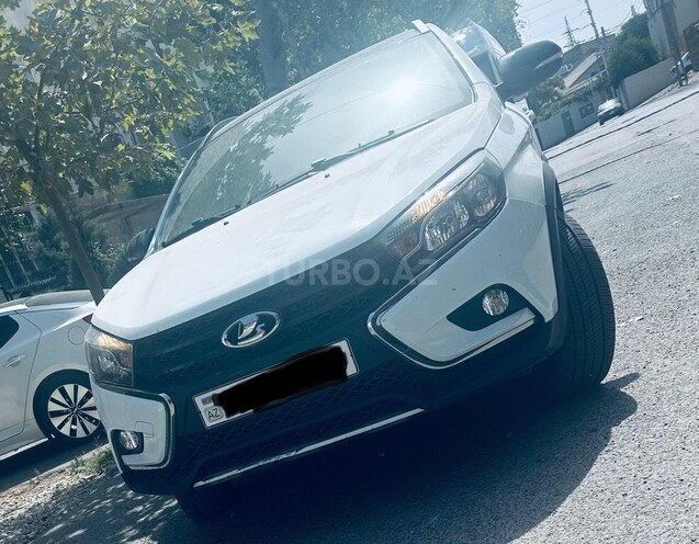 LADA (VAZ) Vesta SW-1