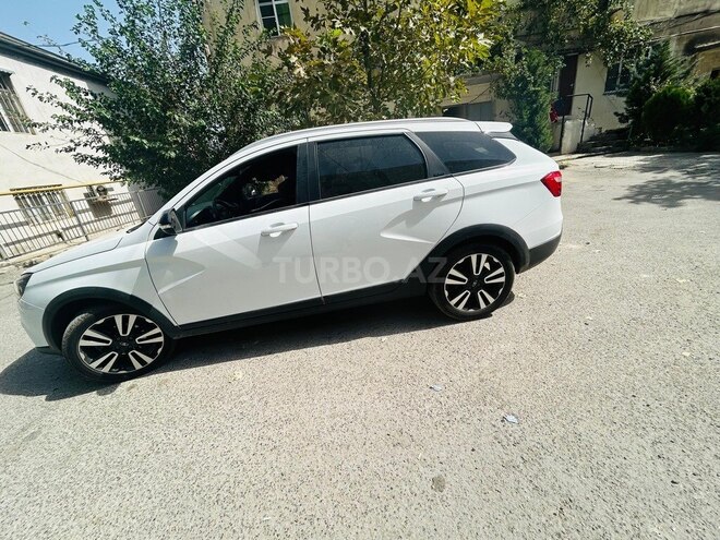 LADA (VAZ) Vesta SW-4