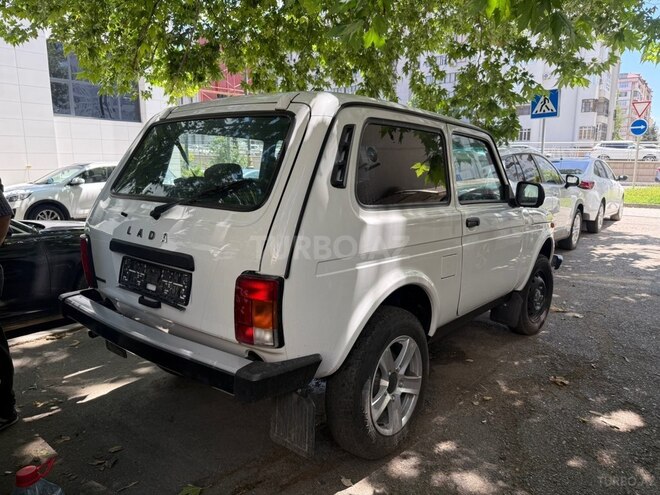 LADA (VAZ) Niva-3