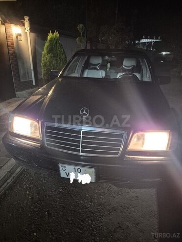Mercedes C 240-1