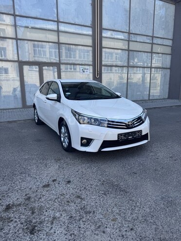 Toyota Corolla-8