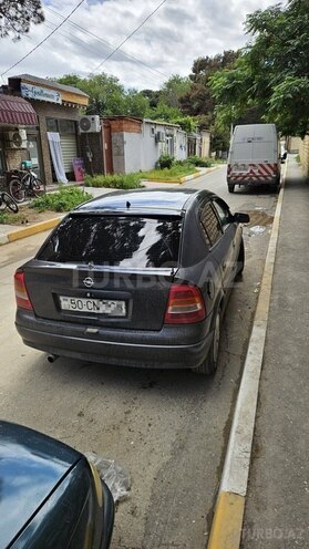 Opel Astra-2