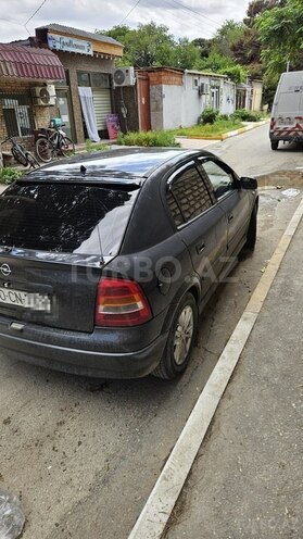 Opel Astra-3