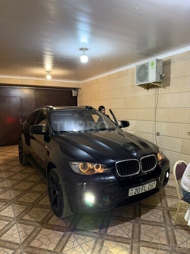 BMW X6-8