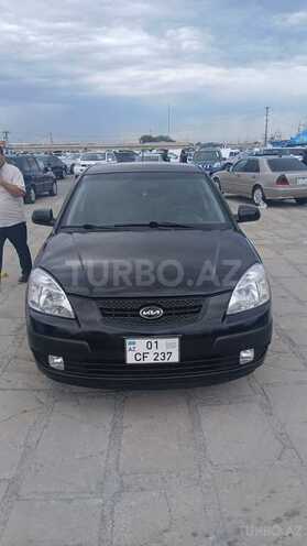 Kia Rio-1