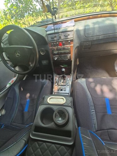 Mercedes C 240-14