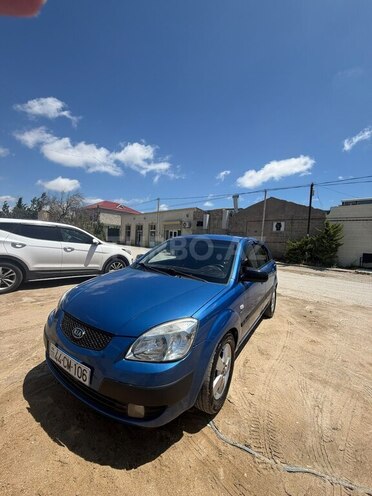 Kia Rio-1