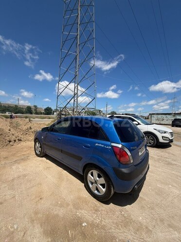 Kia Rio-3