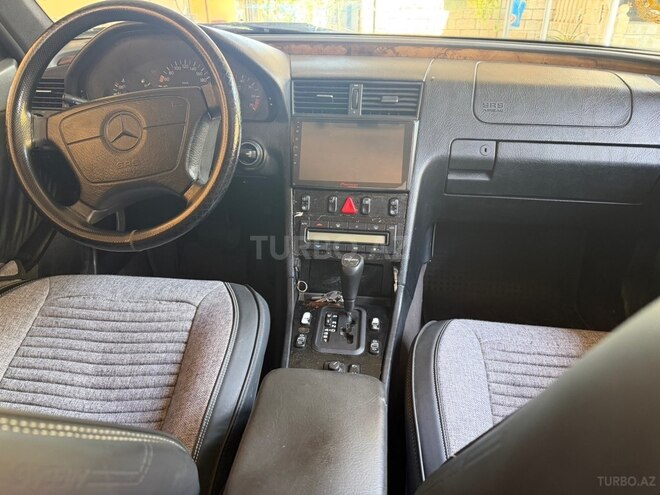 Mercedes C 230-5