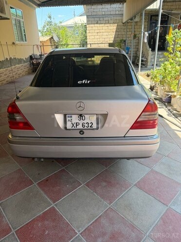 Mercedes C 230-3
