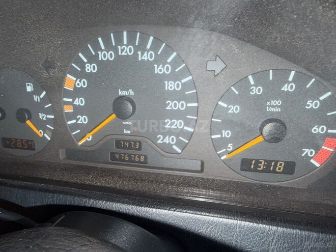 Mercedes C 230-8
