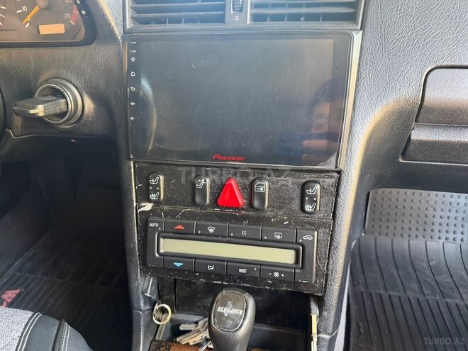 Mercedes C 230-7