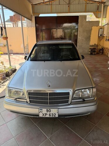 Mercedes C 230-16
