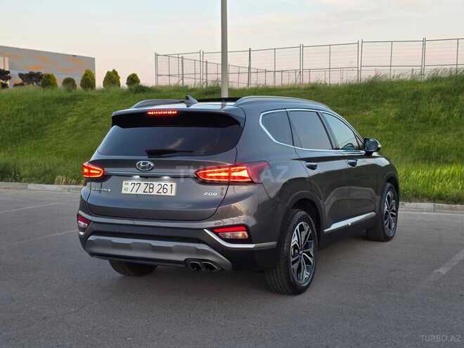 Hyundai Santa Fe-16