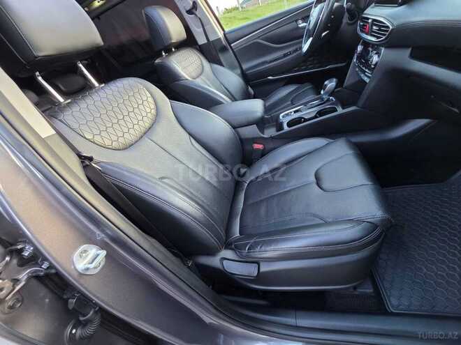 Hyundai Santa Fe-19