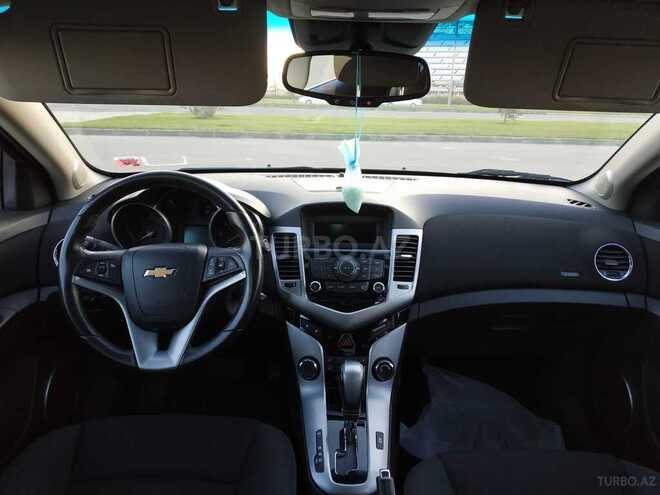 Chevrolet Cruze-6