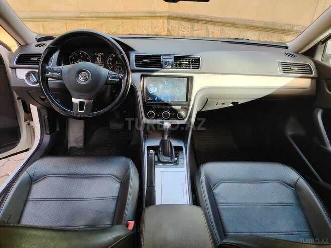 Volkswagen Passat-7