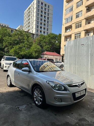 Hyundai i30-1