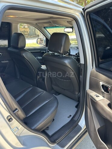 Hyundai Santa Fe-14
