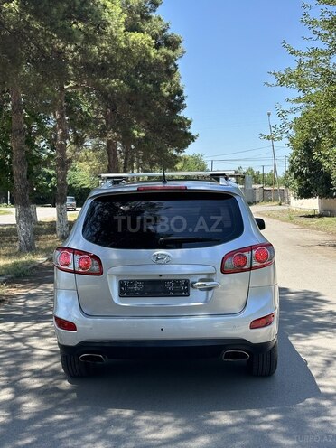 Hyundai Santa Fe-7