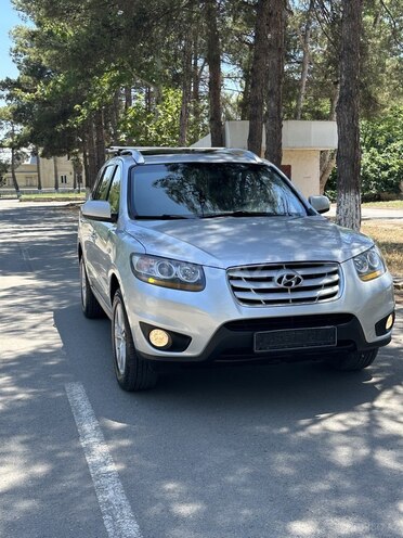 Hyundai Santa Fe-3