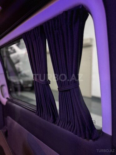 Mercedes Viano-22