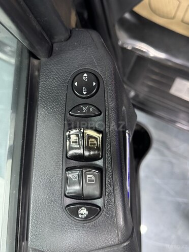 Mercedes Viano-23