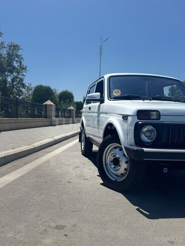 LADA (VAZ) Niva-4