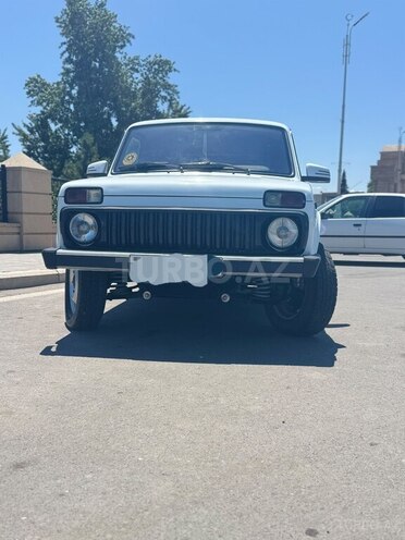 LADA (VAZ) Niva-9