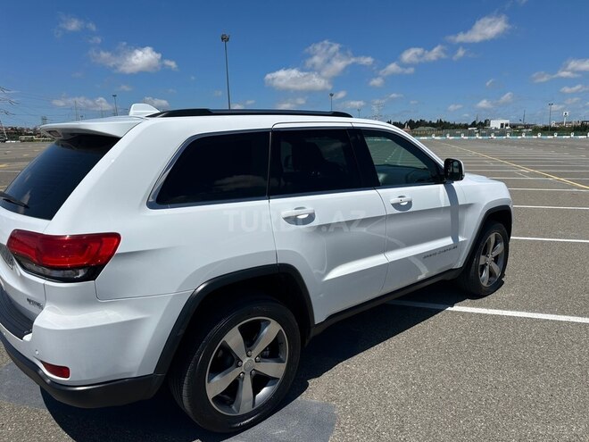 Jeep Grand Cherokee-3