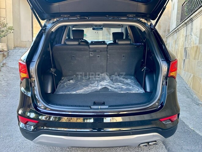 Hyundai Santa Fe-8