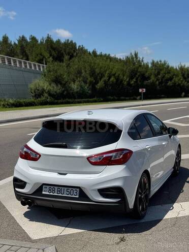 Chevrolet Cruze-9