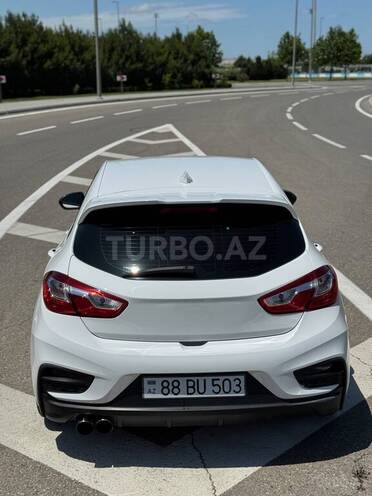 Chevrolet Cruze-10