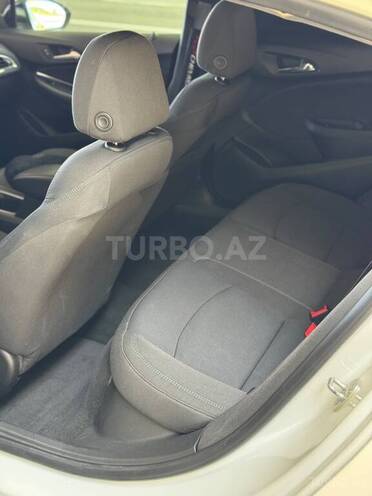 Chevrolet Cruze-19