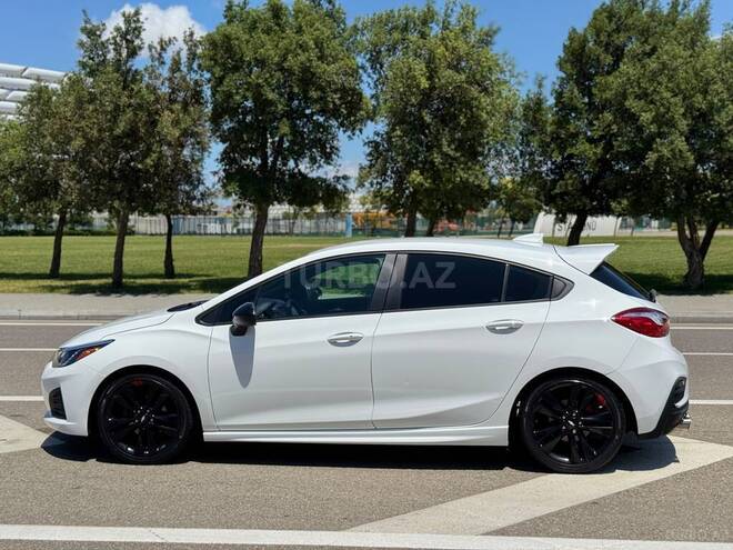 Chevrolet Cruze-13