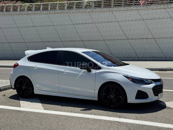 Chevrolet Cruze-6