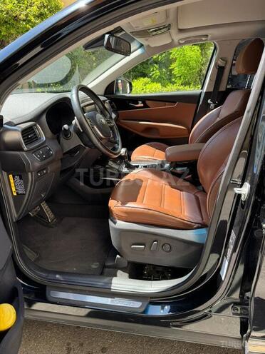 Kia Sorento-17