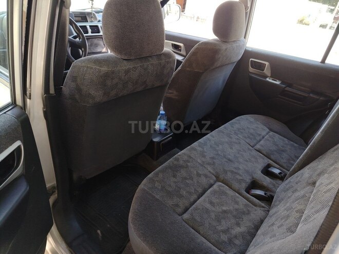 Mitsubishi Pajero io-10
