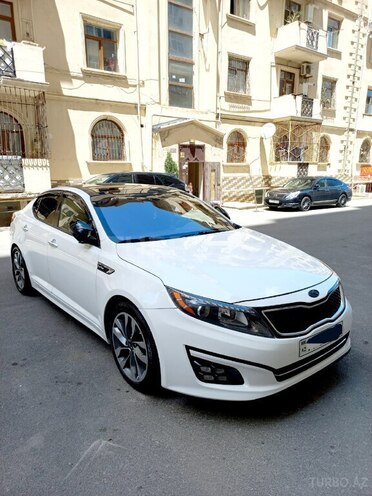 Kia Optima-1