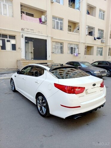 Kia Optima-2
