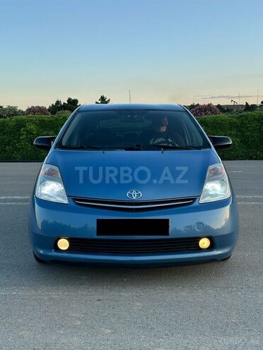 Toyota Prius-1
