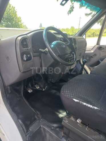 Ford Transit-6