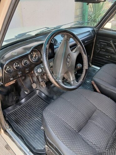 LADA (VAZ) 2106-5