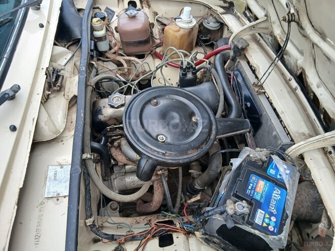 LADA (VAZ) 2106-7